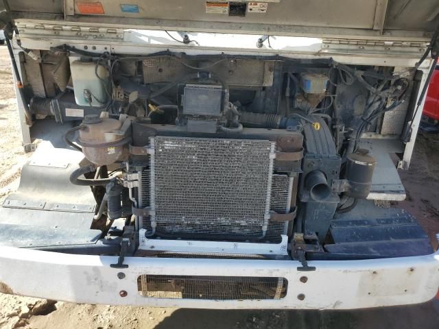2013 Ford F59