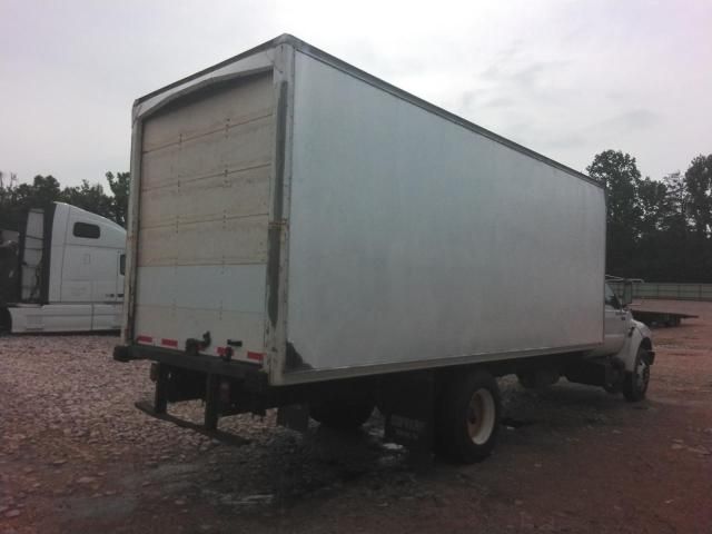 2001 Ford F650 Super Duty