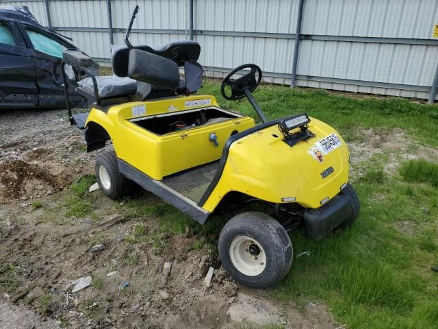 1999 Yamaha G16
