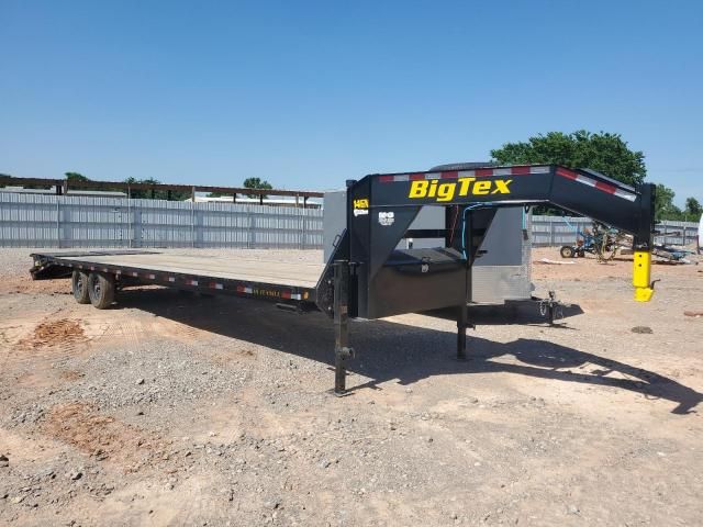 2025 Big Tex 14GN-33D5A-MRBK Equipment Trailer