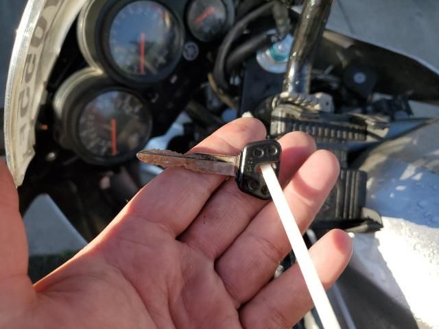 2002 Yamaha FZS10