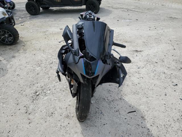 2024 Yamaha YZFR7