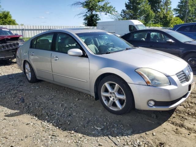 2005 Nissan Maxima SE
