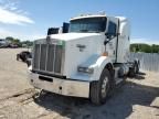2012 Kenworth Construction T800