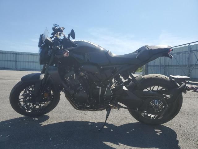 2021 Honda CB1000 RA