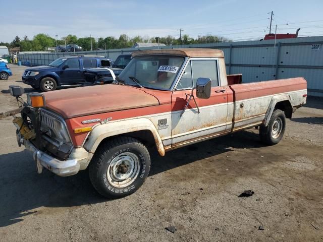 1973 Jeep J4000