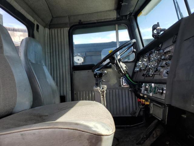 1988 Kenworth W900 Semi Truck
