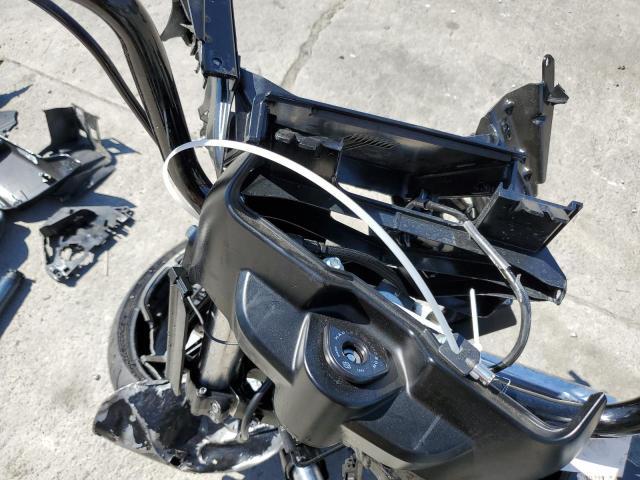 2024 Harley-Davidson Flhx