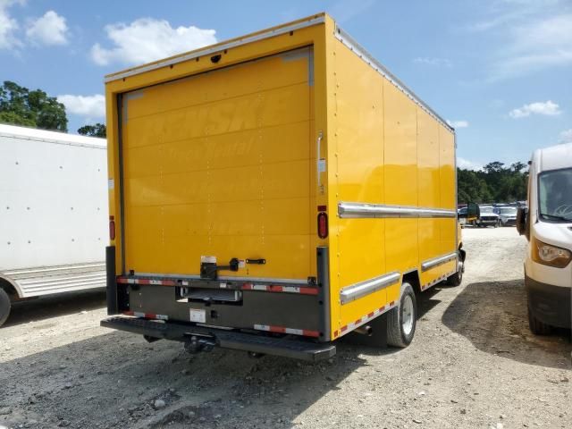 2022 GMC Savana Cutaway G3500