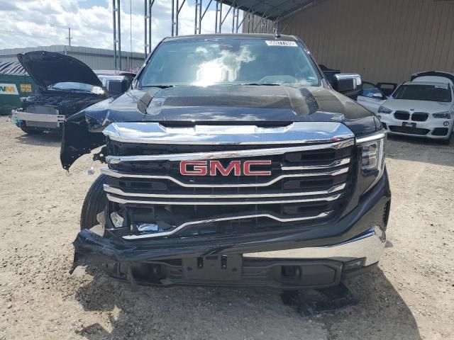 2025 GMC Sierra K1500 SLT