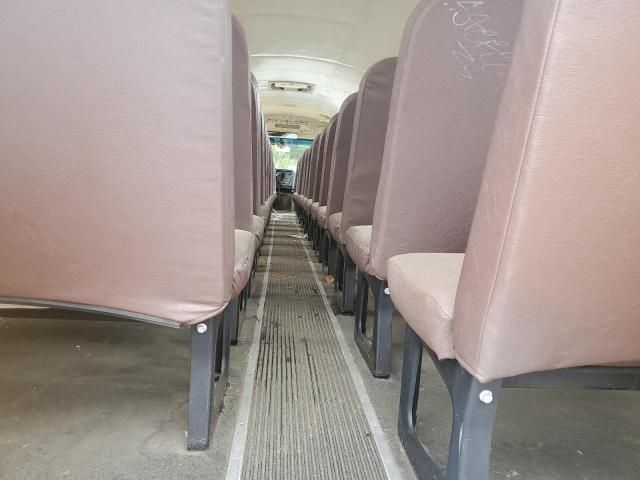 2013 Ic Corporation 3000 CE