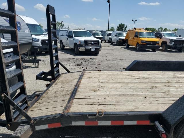 2016 Load Trail Equipment Trailer