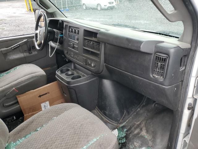 2016 GMC Savana G2500