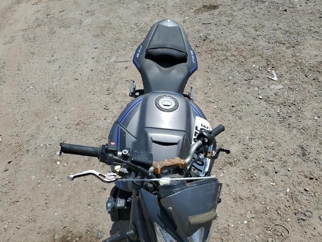 2013 Yamaha FZ8 N