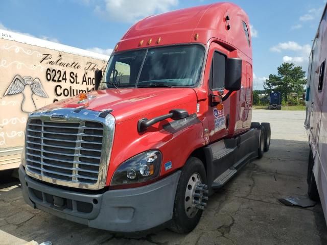 2015 Freightliner Cascadia 125