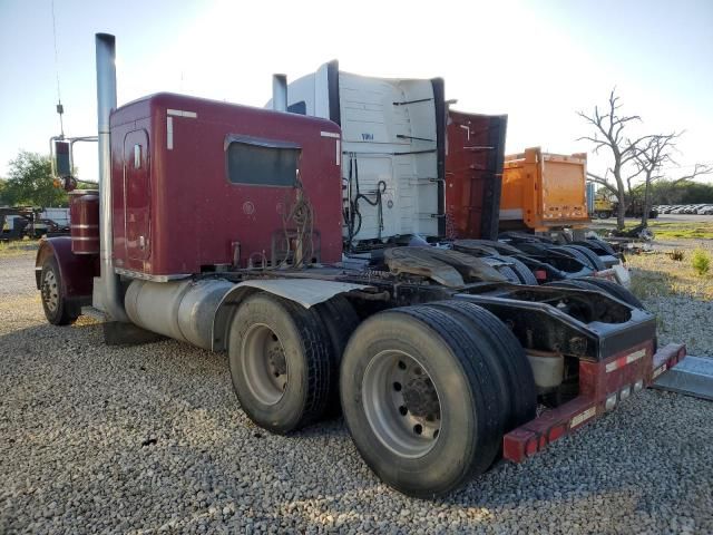 2007 Peterbilt 379 Semi Truck