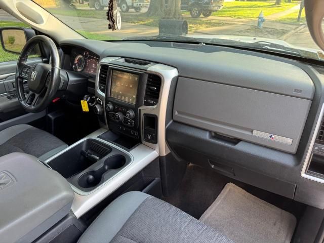 2016 Dodge RAM 1500 SLT