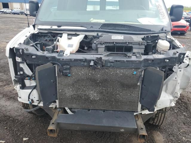 2021 Chevrolet Express G2500