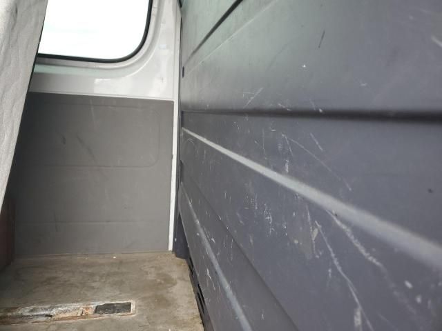 2014 Mercedes-Benz Sprinter 2500
