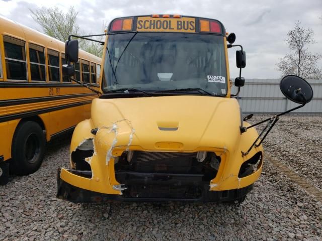 2011 Freightliner Chassis B2B