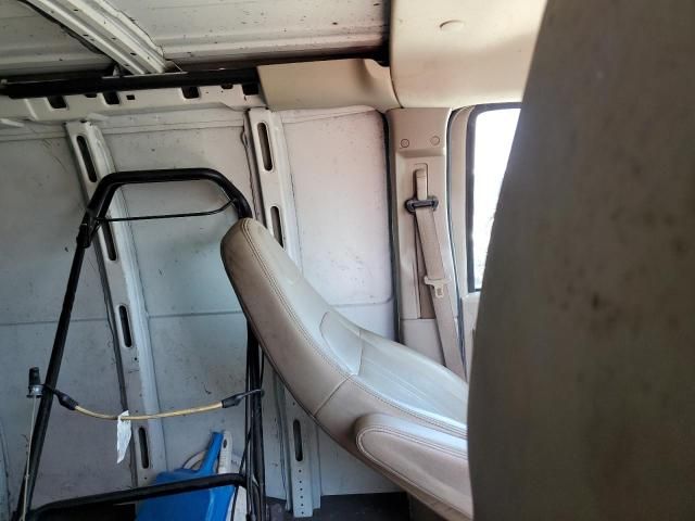2017 Chevrolet Express G2500