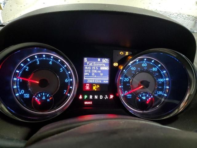 2011 Chrysler Town & Country Touring