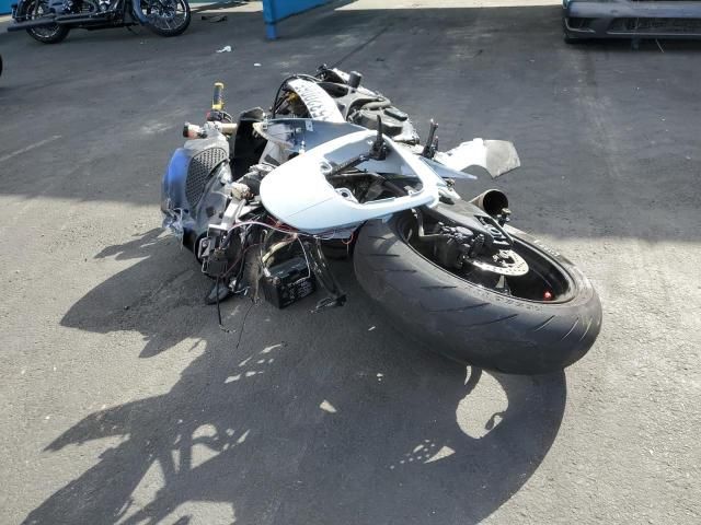 2006 Suzuki GSX-R600 K6