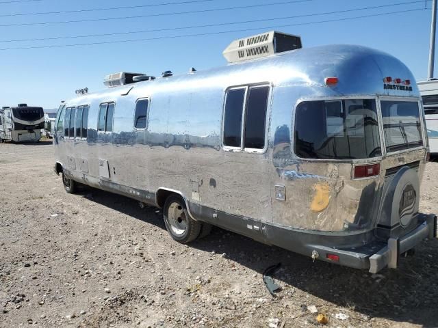 1984 Airstream 1984 Chevrolet P30