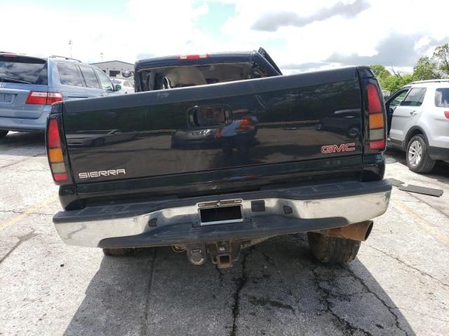 2004 GMC Sierra K2500 Heavy Duty