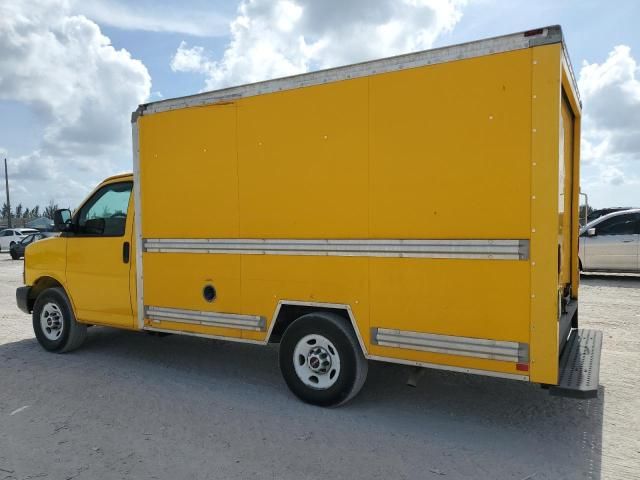 2013 GMC Savana Cutaway G3500