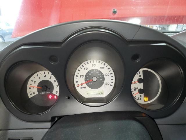 2004 Nissan Frontier Crew Cab XE V6