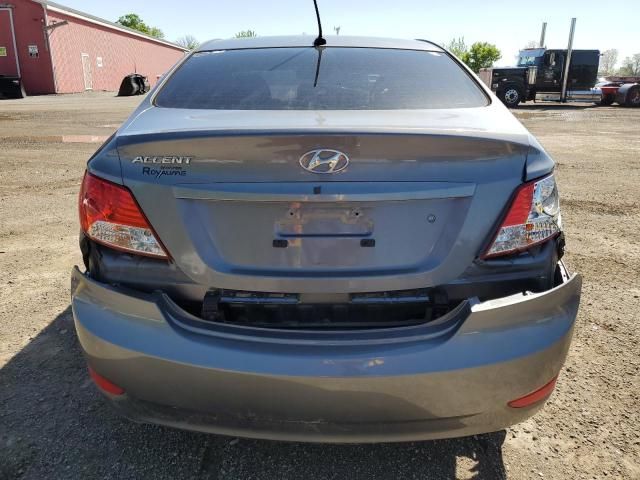 2013 Hyundai Accent GLS