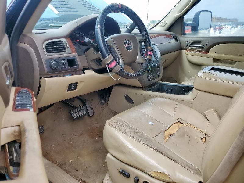 2011 GMC Sierra C2500 SLT