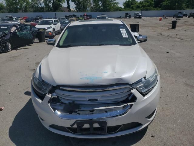 2016 Ford Taurus Limited