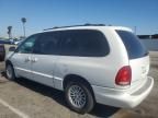 2000 Chrysler Town & Country LX
