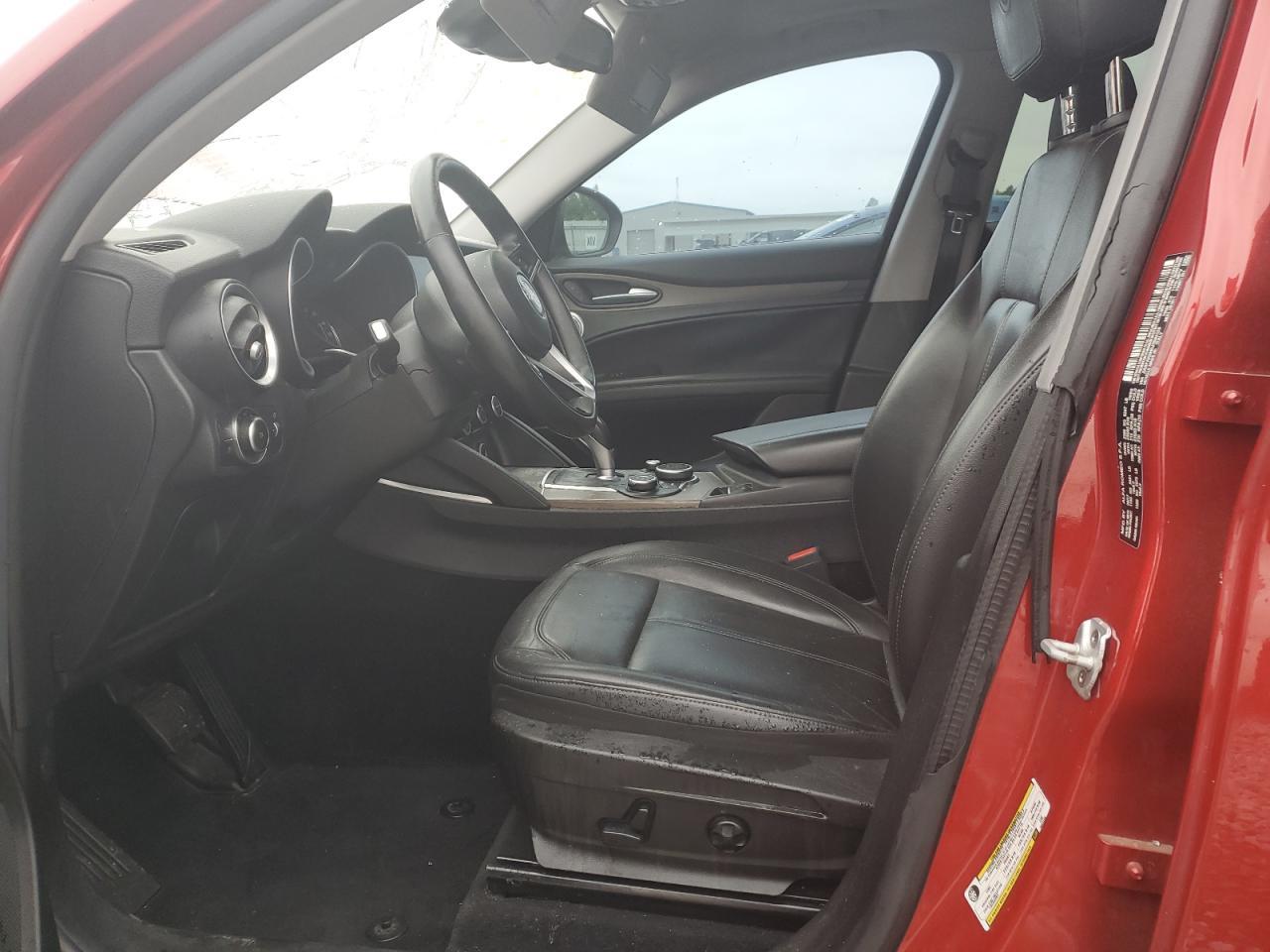 2018 Alfa Romeo Stelvio ti