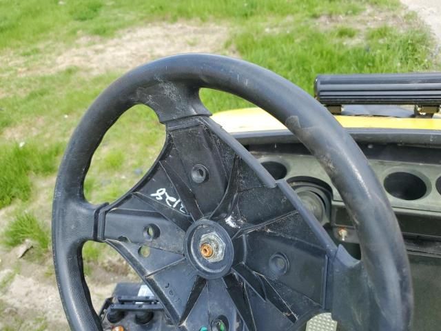 1999 Yamaha G16