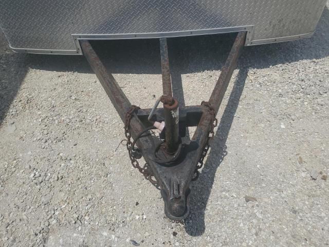 2000 Express Enclosed Cargo Trailer