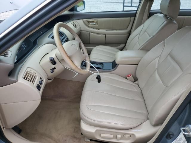 2000 Toyota Avalon XL