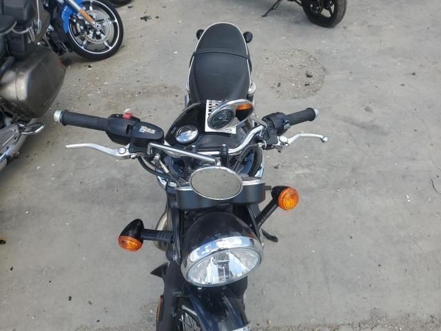 2022 Triumph Bonneville T100