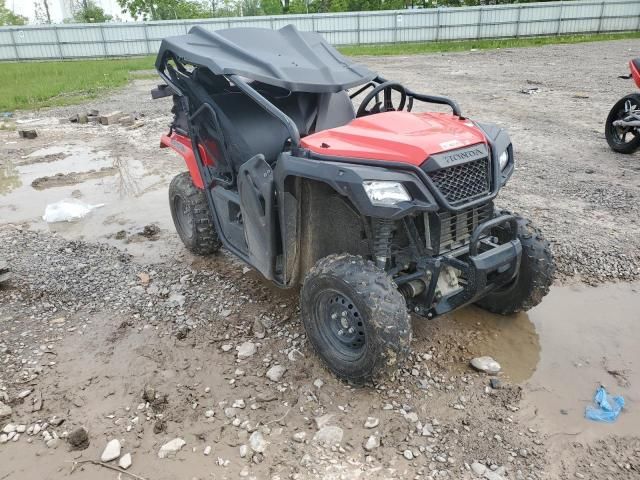 2017 Honda SXS500 M