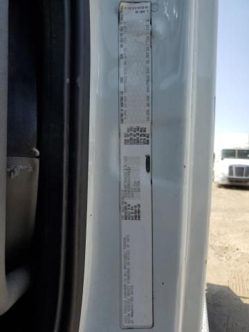 2013 Freightliner Cascadia 125 Semi Truck