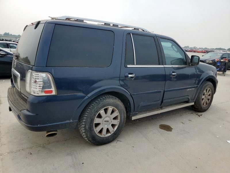 2004 Lincoln Navigator