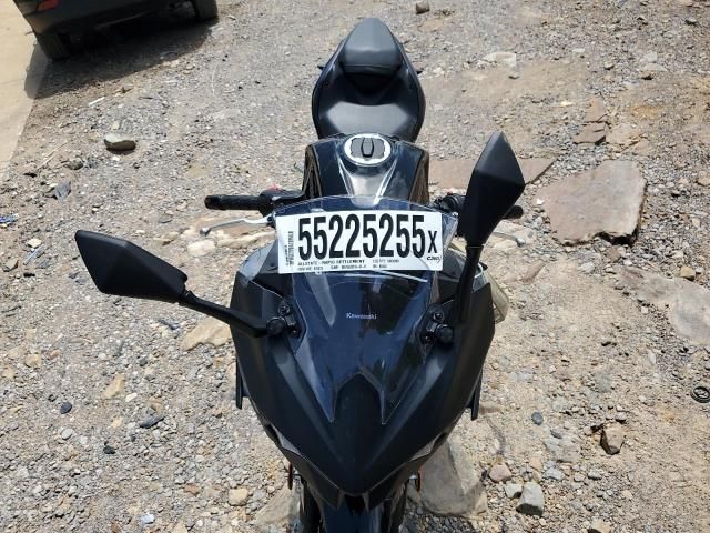 2025 Kawasaki EX500