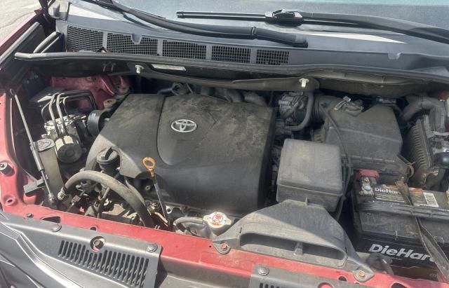 2017 Toyota Sienna