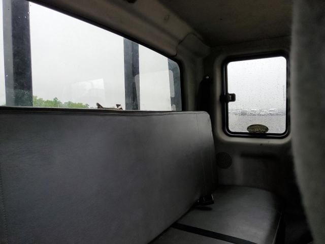 2016 International 4300 Rollback Truck