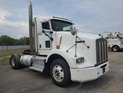 Kenworth Vehiculos salvage en venta: 2009 Kenworth T800 Semi Truck
