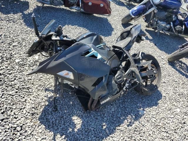 2020 Kawasaki EX400