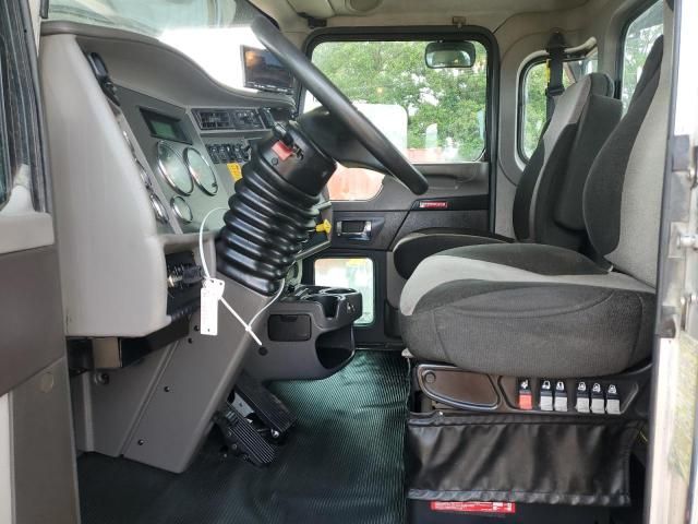 2021 Kenworth Construction T370
