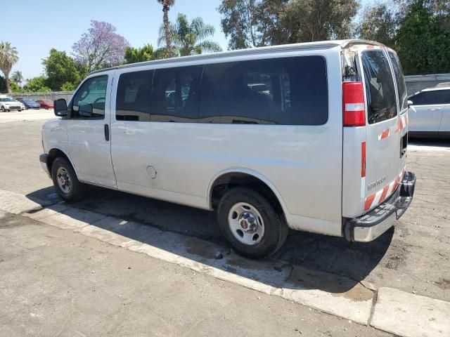 2022 GMC Savana G2500 LT